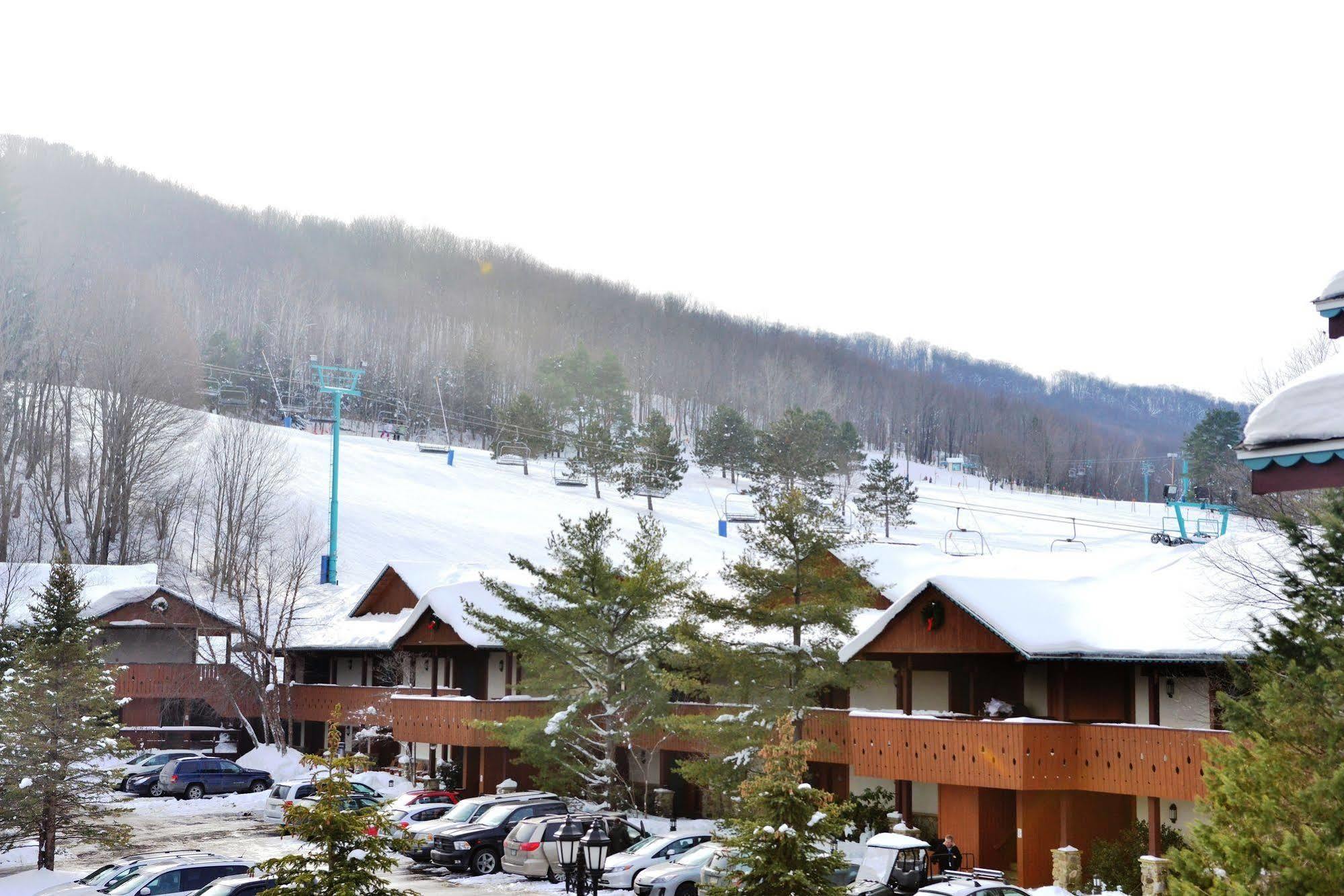 The Inn At Holiday Valley Ellicottville Buitenkant foto