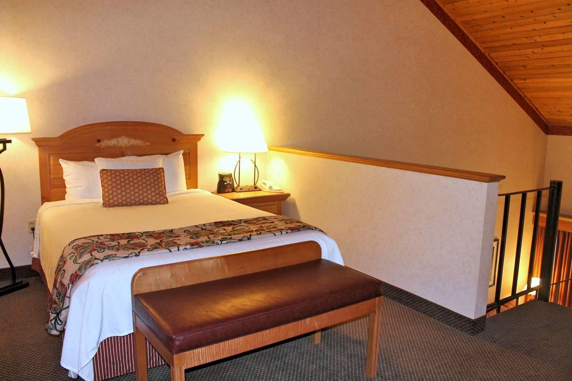 The Inn At Holiday Valley Ellicottville Buitenkant foto